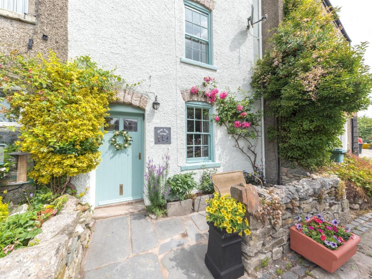 Pass The Keys Mop Fair Sunny Garden Town Centre Villa Ulverston Bagian luar foto